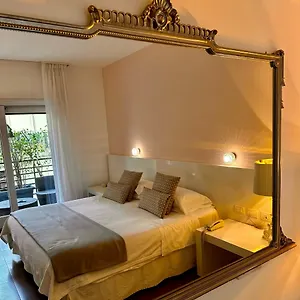 bnb-maison-r-boutique.catania-hotels.net/
